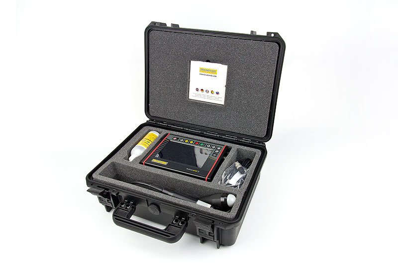robust-transport-case-for-ultrasound-scanner